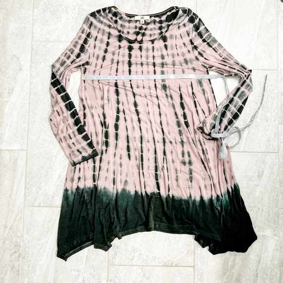 YA Los Angeles Purple and Black Tie Dye Long Sleeve Jersey Dress Size Medium - Picture 7 of 9